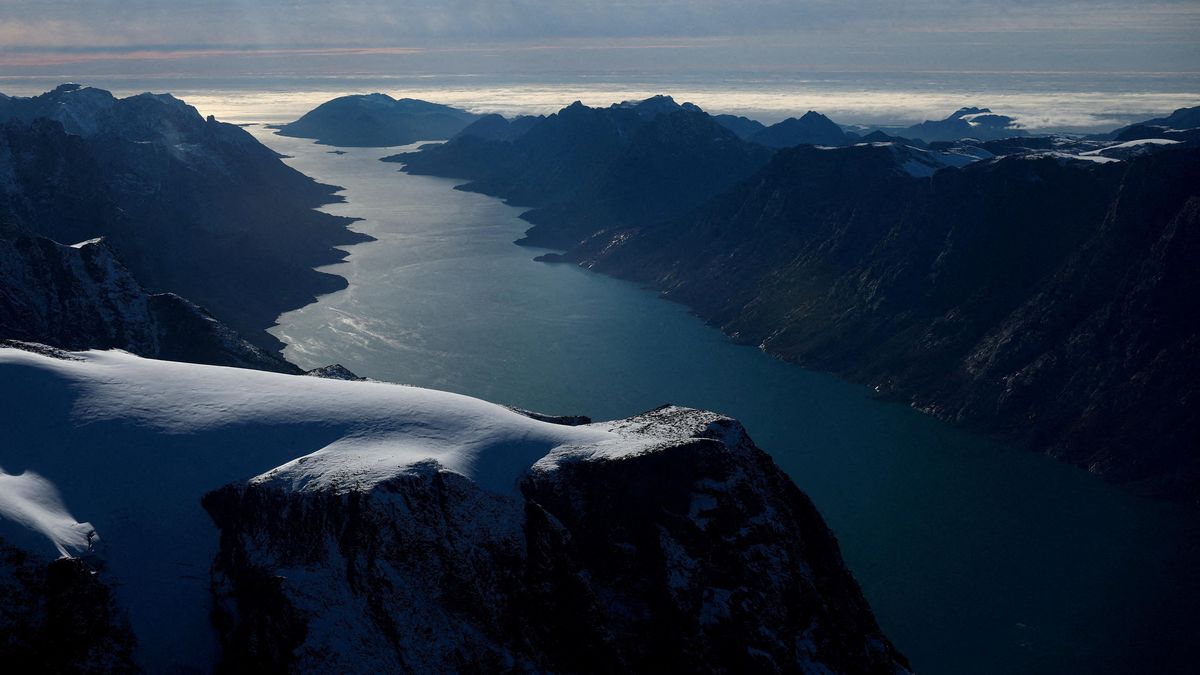 Americké vzpomínky na Grónsko: ztráta jaderné hlavice a bunkr zničený ledem